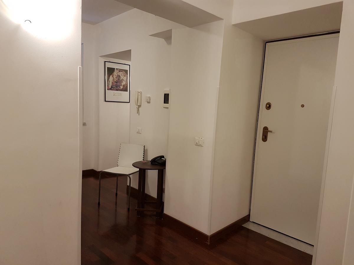 Bed & Parking Apartment Palermo Exterior foto
