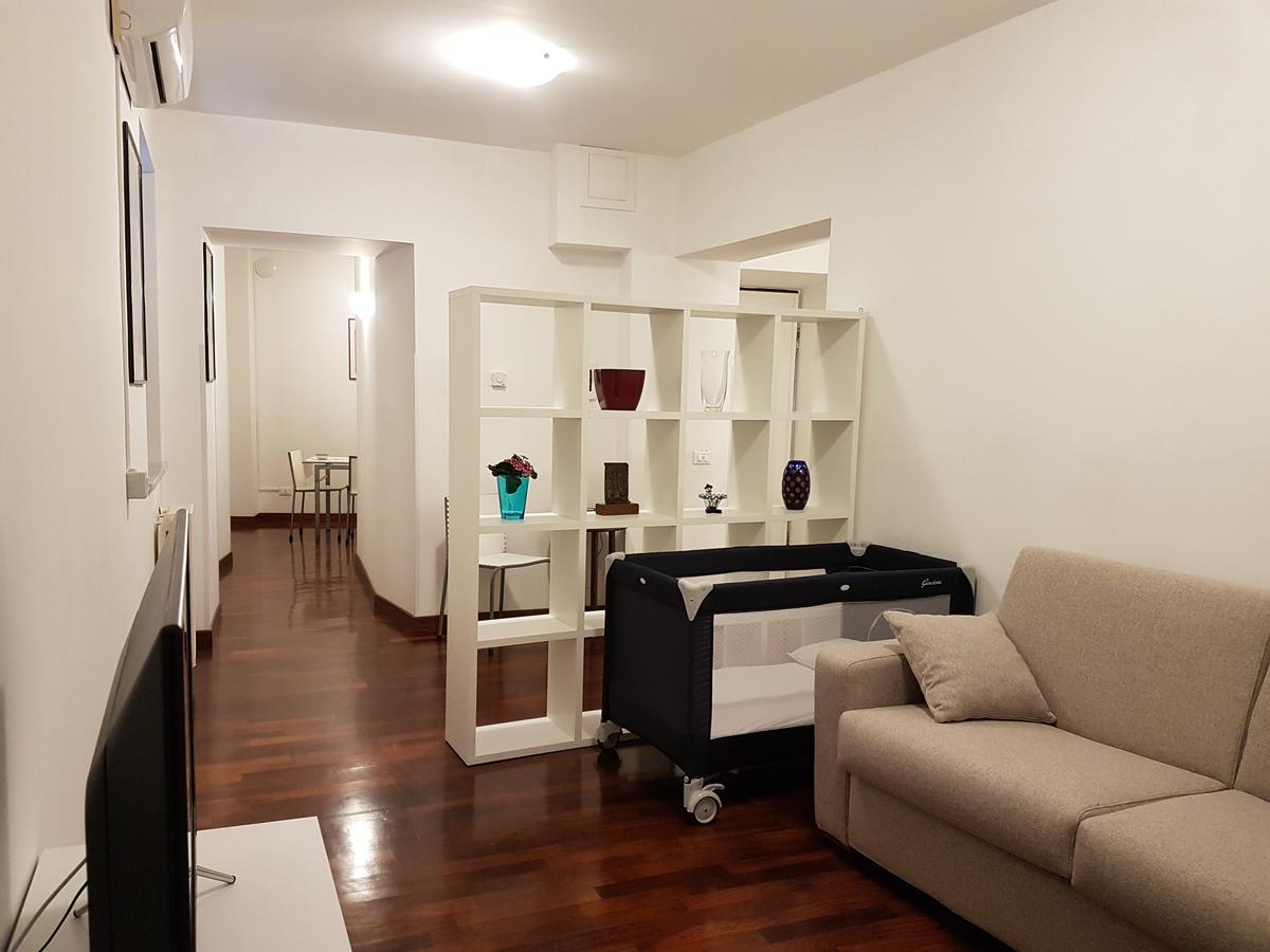 Bed & Parking Apartment Palermo Exterior foto