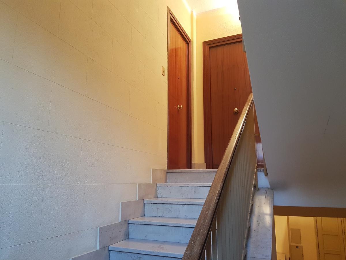 Bed & Parking Apartment Palermo Exterior foto
