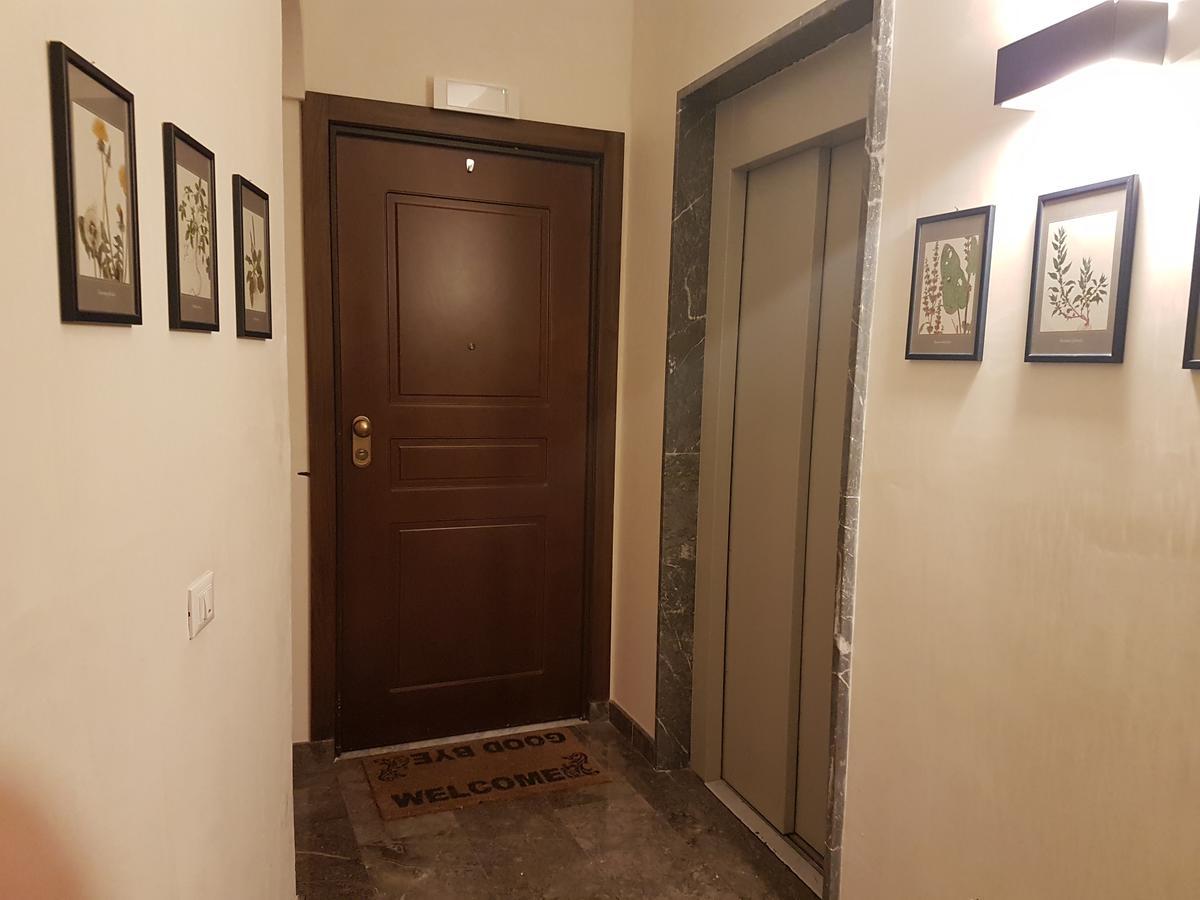 Bed & Parking Apartment Palermo Exterior foto